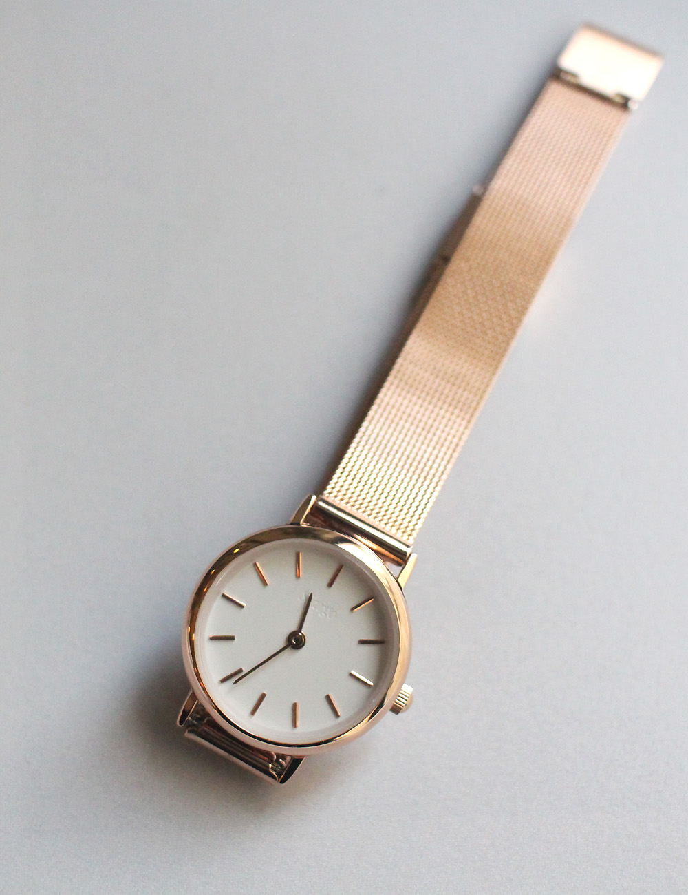 [3color] 베이직 심플 여자 메쉬 손목 시계